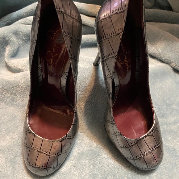 Jessica Simpson Silver Heels - Picture 15 of 16
